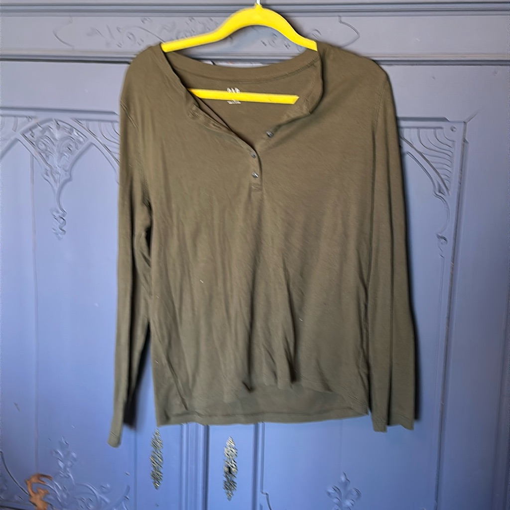 Gap Olive Green Button Down
